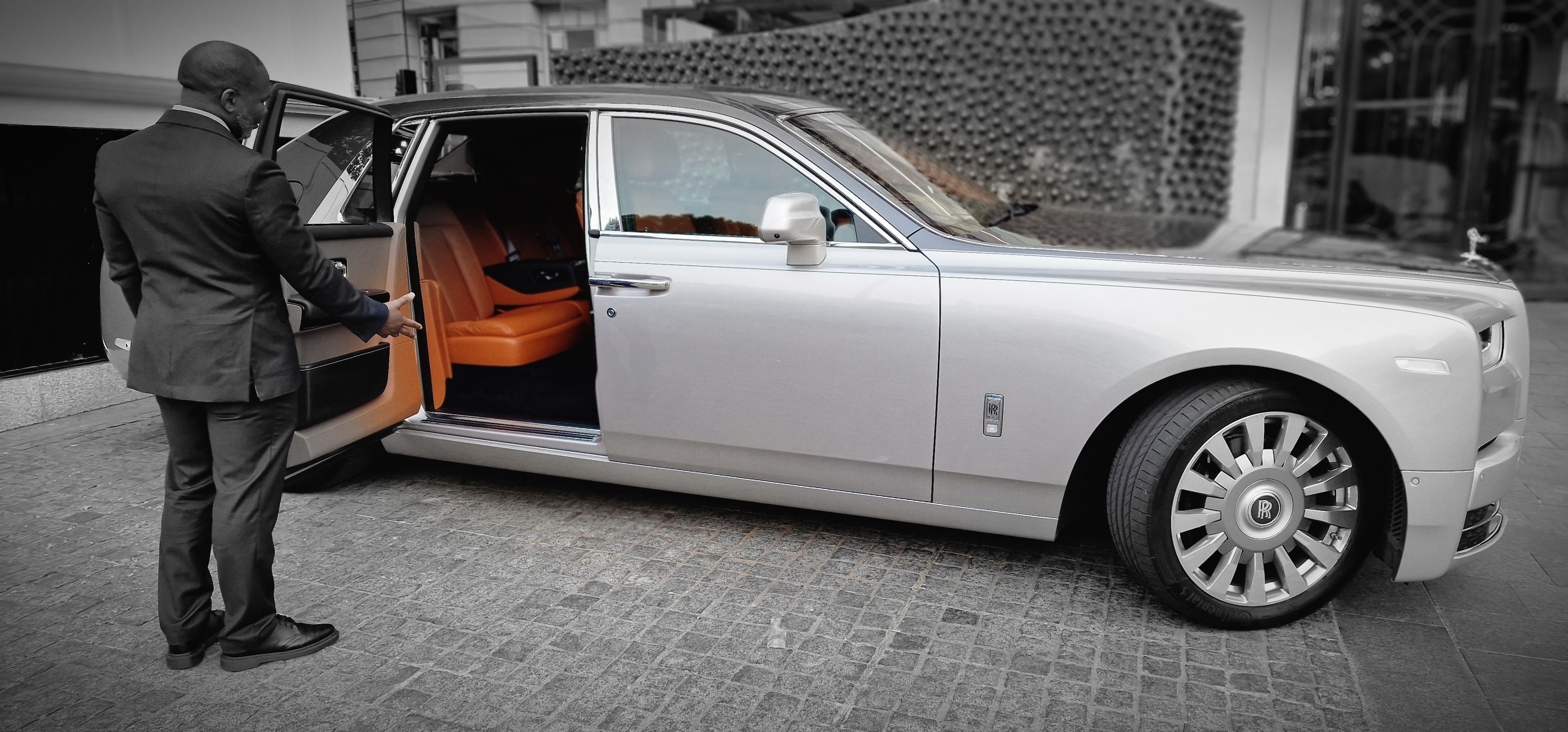 Premium Mercedes fleet exterior — luxury car hire London